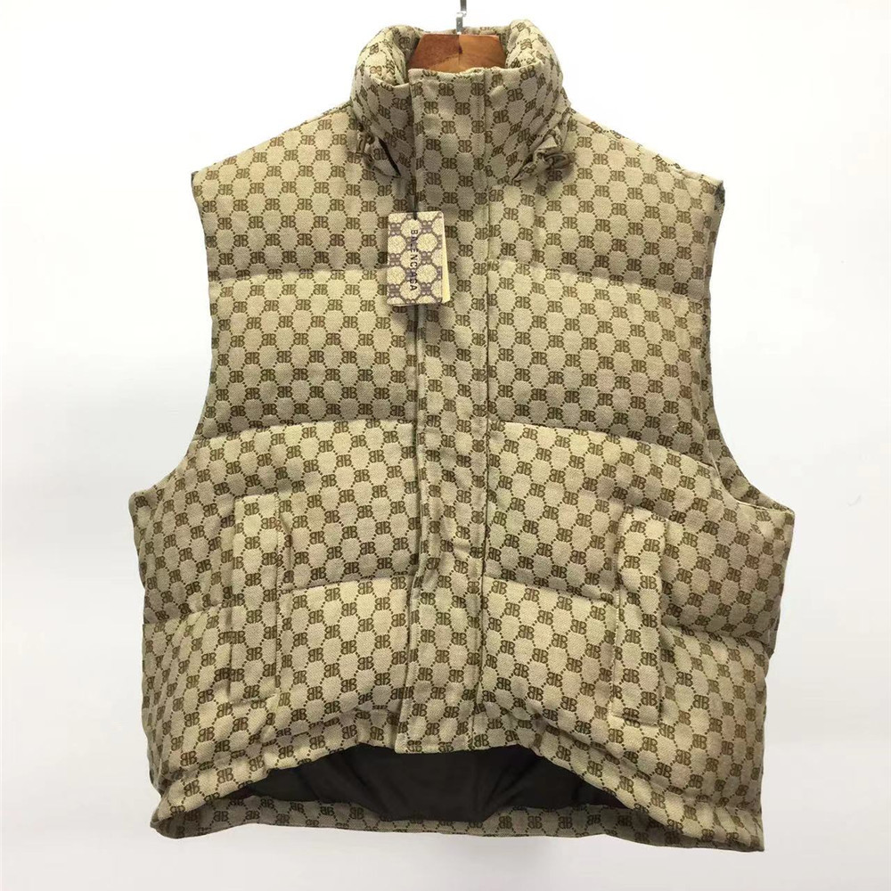 Gucci hot sale sleeveless jacket